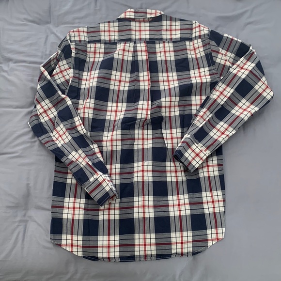 Uniqlo Shirt - Picture 2 of 6